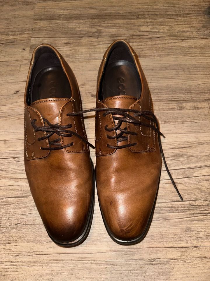 Ecco Schuhe Leder Business Gr. 44 Cognac braun in Knüllwald