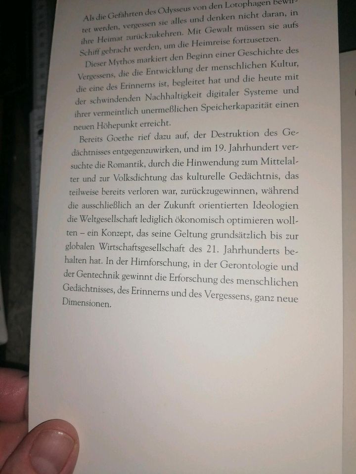 Das geraubte Gedächtnis Digitale Systeme Zerstörung Erinnerung in Berlin