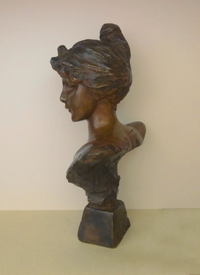 Jugendstil Bronzefigur - 'ALDA' nach E. Villanis (1858 bis 1914) in Korntal-Münchingen