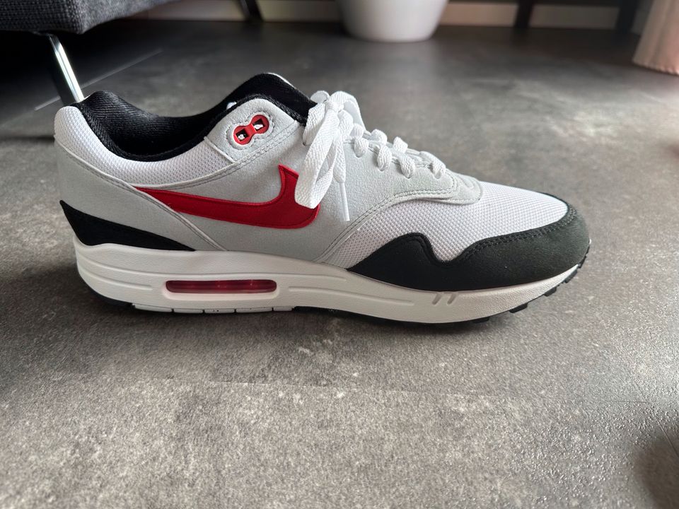 Nike Air Max 1 Neu mit Karton in Roth