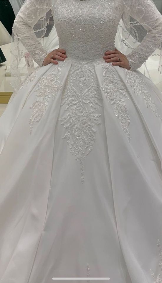 Brautkleid zu verkaufen. Nur einmal getragen!! in Gelsenkirchen