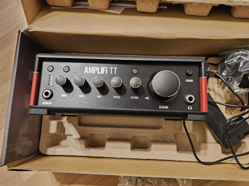 Line 6 Amplifi TT Recording Amp, Desktop Amplifier, Originalverp. in Berlin