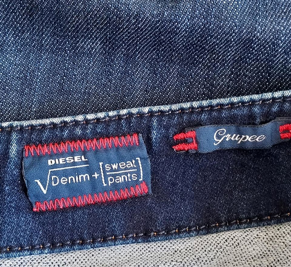 Diesel Industrie Damen Jeans Hose gr 27 in Müllheim