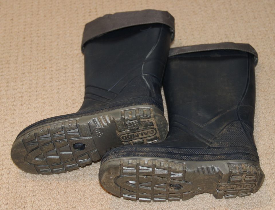 Neuwertige Gummistiefel mit herausnehmbarem Futter in Gilching