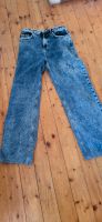 Jeans Hose Gr. 34 blau mit Blume Baden-Württemberg - Breisach am Rhein   Vorschau