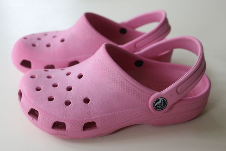 CROCS ★ Kids classic rosa 33/34 M2 W4 Clog Sandalen in Rellingen