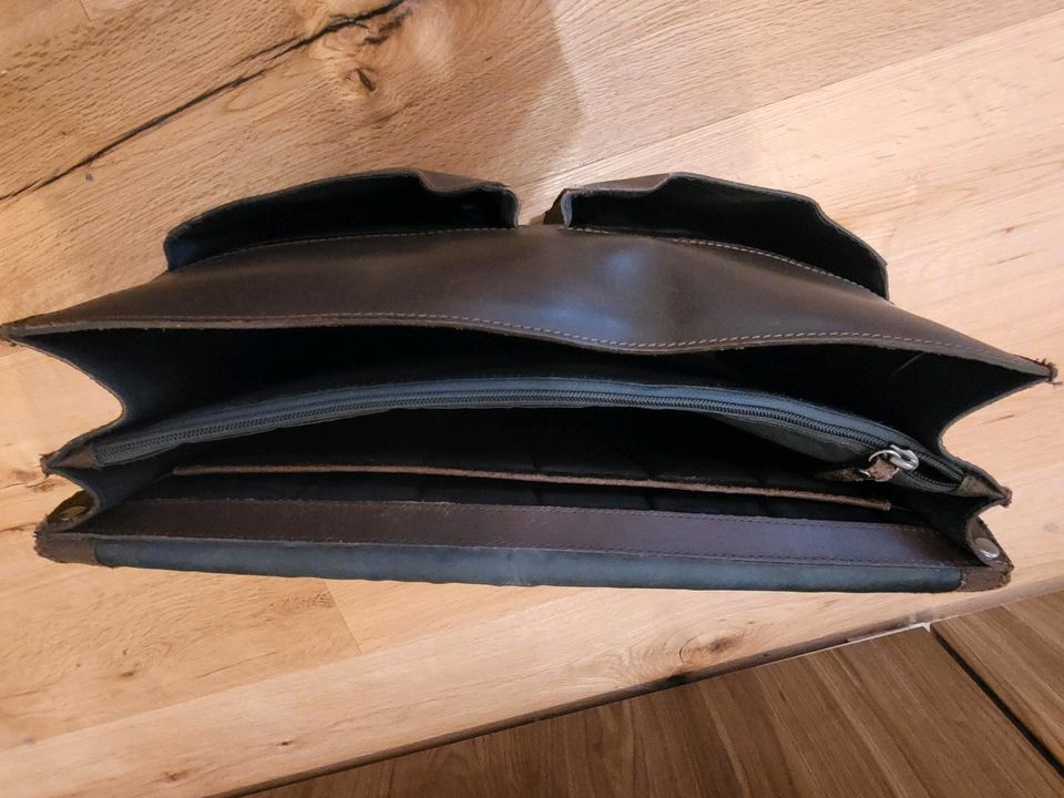 Ledertasche Lehrertasche Businesstasche in Leingarten