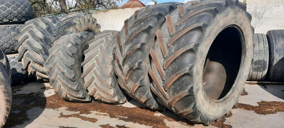 Reifen Räder  Landwirtschaft Lkw in Neu Ulm