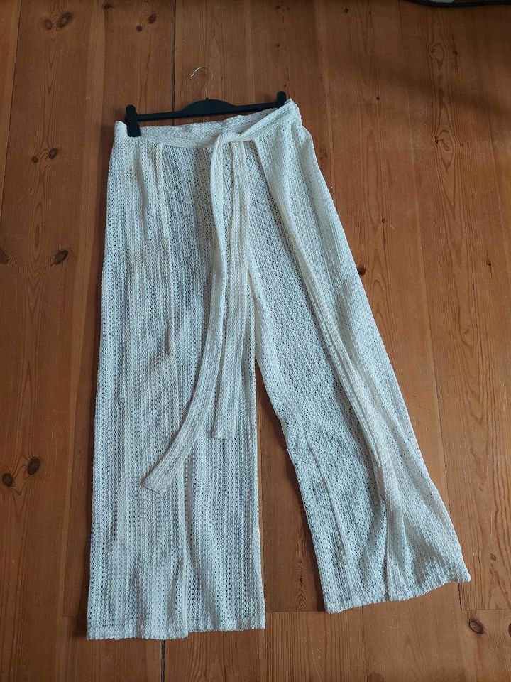 Strandhose Häkelhose Hose wide leg weites Bein luftig C&A Gr.L 40 in Berlin