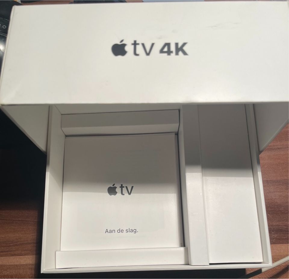 Apple 4K TV Karton (ohne Gerät) in Frankfurt am Main