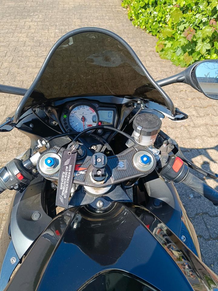 Suzuki GSXR 600 K6 in Schieder-Schwalenberg