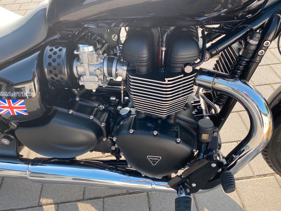 Triumph Speedmaster - 7300 Kilometer- Topzustand in Neuburg am Inn