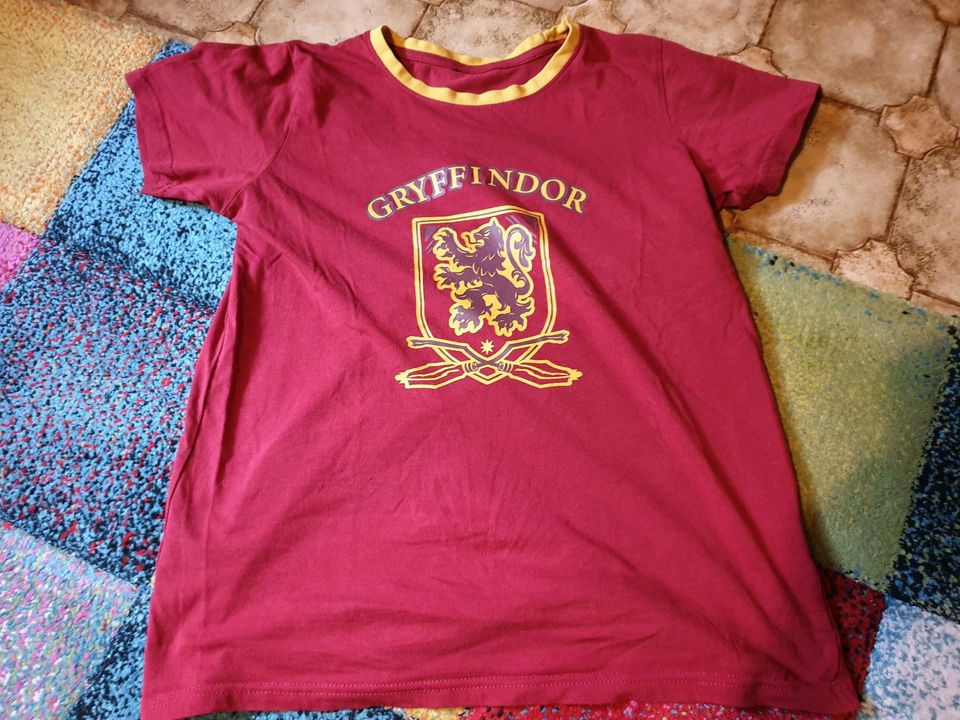 Harry Potter T-Shirts Gr. S 36/38 und 146/152 Hogwarts Gryffindor in Coburg