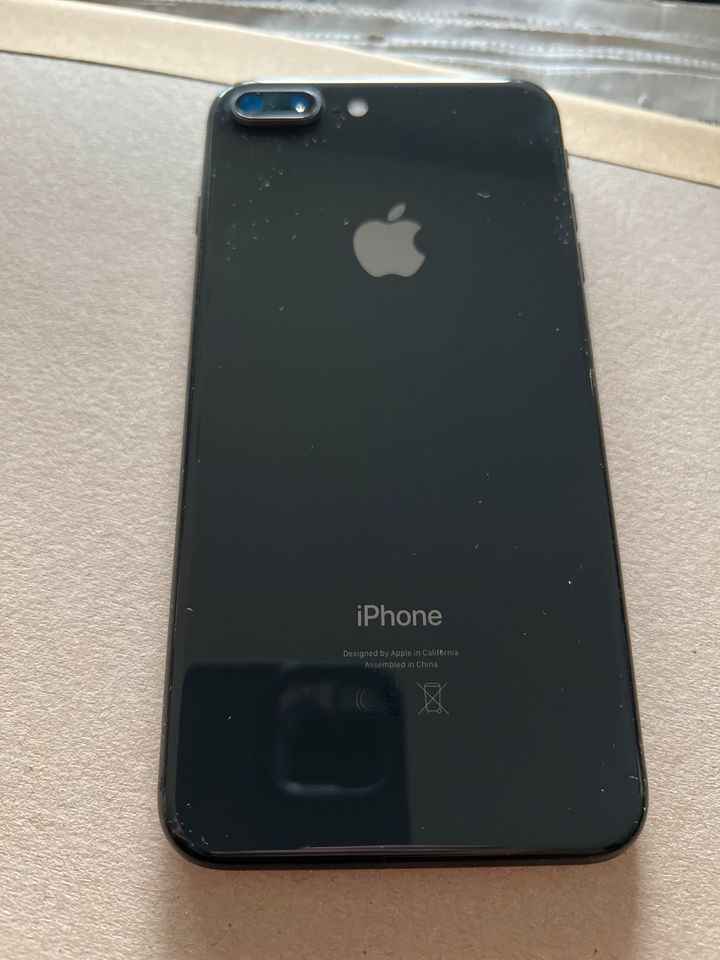 iPhone 8 Plus 128 GB Space Gray in Sulzbach-Rosenberg