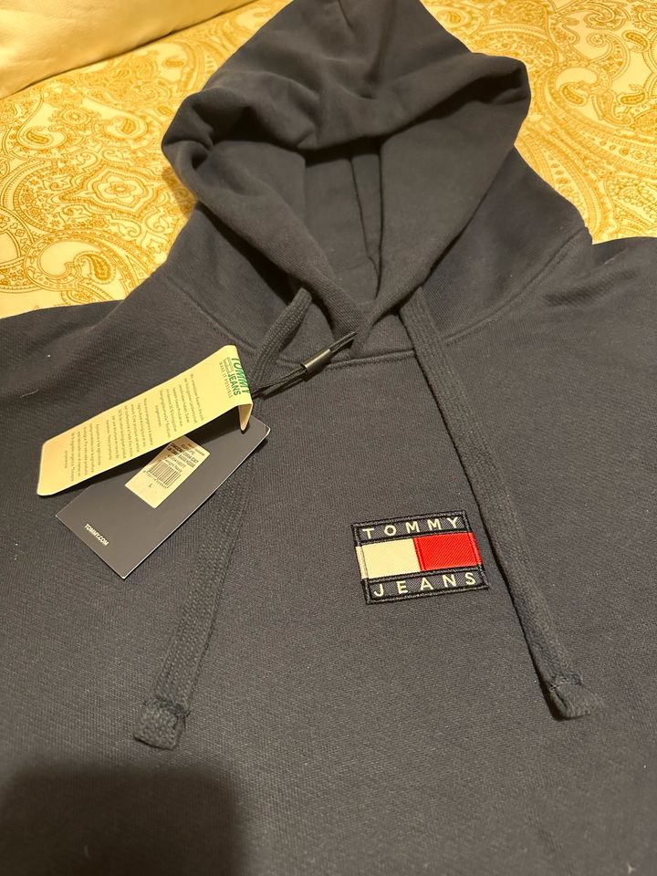 Tommy Hilfiger Pullover NEU in Berlin