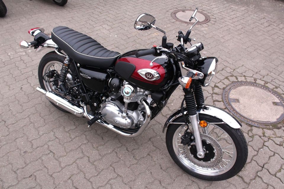 Kawasaki W800 in Rostock