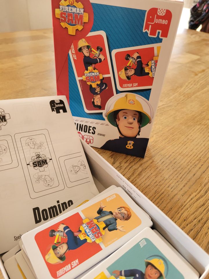 Feuerwehrmann SAM + Set Domino + DVD KINO+ Hörbuch Buch Die Feuer in Zirndorf