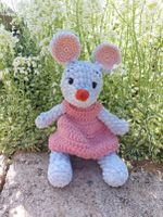 Amigurumi - Häkeltier - Chenille - kleine Maus mit Kleid Sachsen-Anhalt - Dessau-Roßlau Vorschau