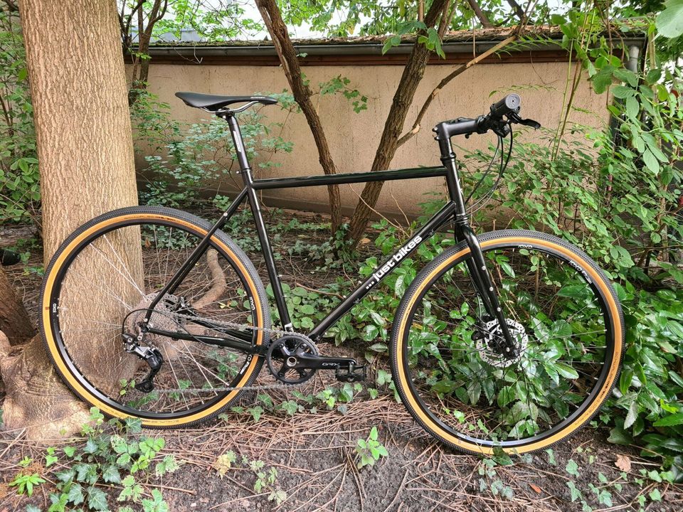 28" CrMo Gravel Flat Cross Just Bikes JB02 Shimano GRX NEU 55 cm in Berlin