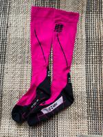 Die CEP Core Compression Socks für Damen, pink, Gr. III Brandenburg - Potsdam Vorschau