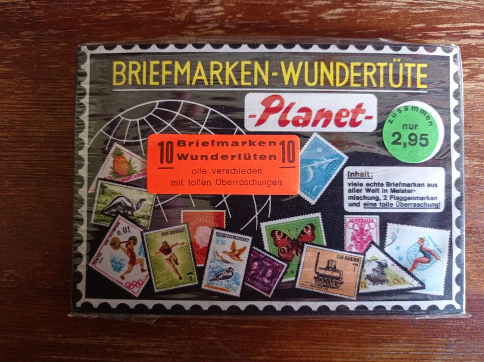 Briefmarken-Wundertüten Planet 10er-Pack ungeöffnet (1970-1975) in Niederbreitbach