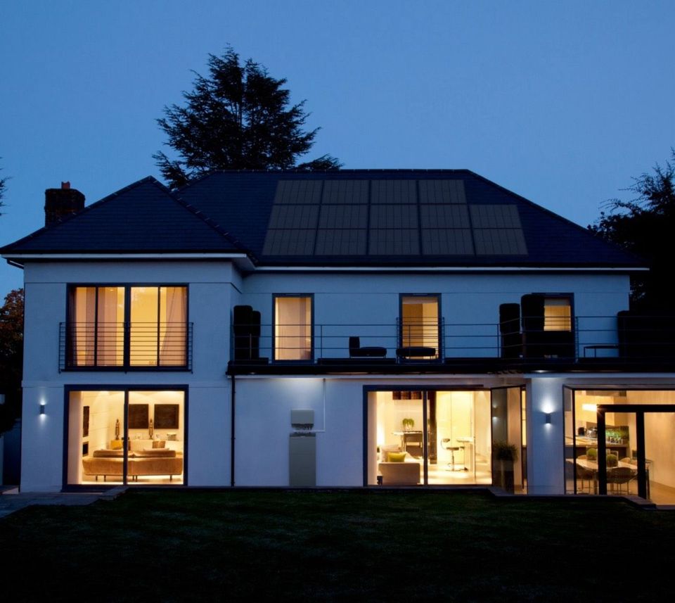 ☀️ 10kW Photovoltaik/Solar Anlage + 10kW Solarspeicher | Schlüsselfertig | Premium | Glas/Glas Module | Photovoltaikanlage | PV Anlage in Essen