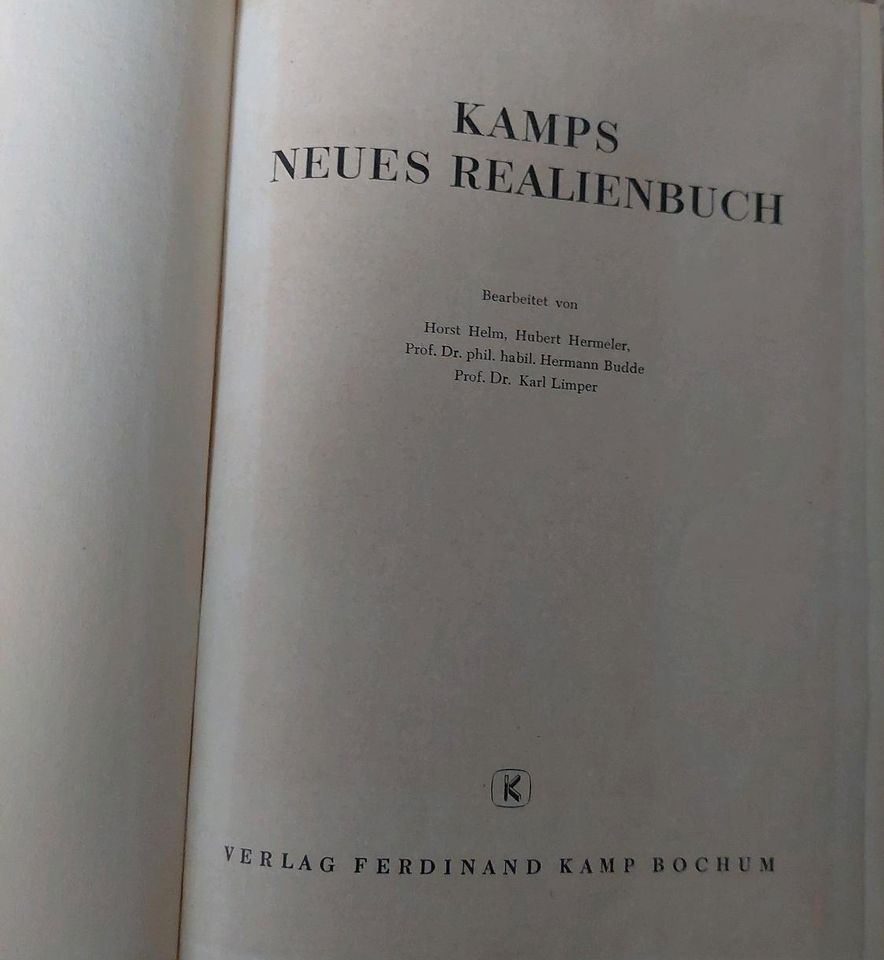 Kamps neues Realienbuch in Lahntal