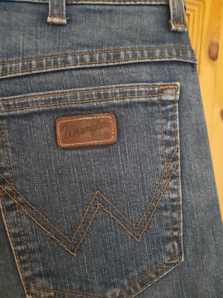 Wrangler Damen Jeans Texas Strech neu in Linnich