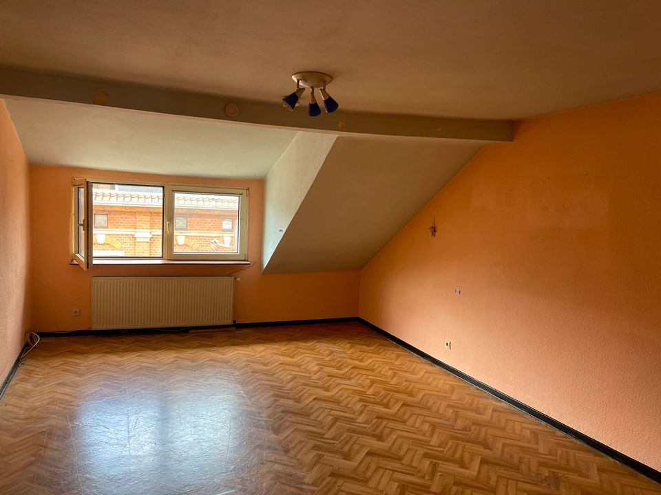 2 Zimmer Küche Bad - Dachgeschoss - ab 01.05.24 in Bad Kreuznach