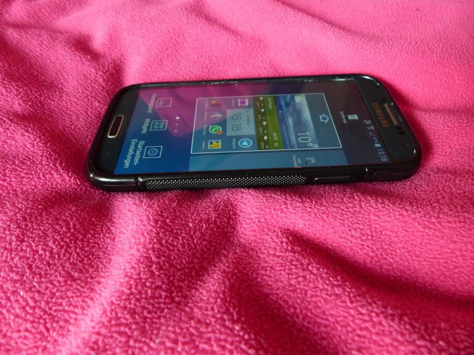 Handy Samsung S4 GT-I9505 Smartphone mit Schutzhülle ohne Simlock in Überlingen