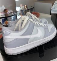 Nike Dunks low grau OHNE Karton Niedersachsen - Seelze Vorschau