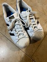 Schuhe Adidas Superstar 40,5 Kr. München - Garching b München Vorschau
