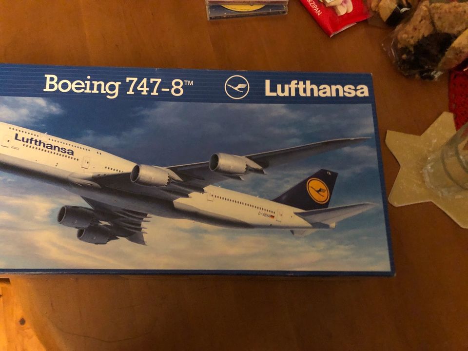 Revell Boeing 747-8 Lufthansa in Grefrath