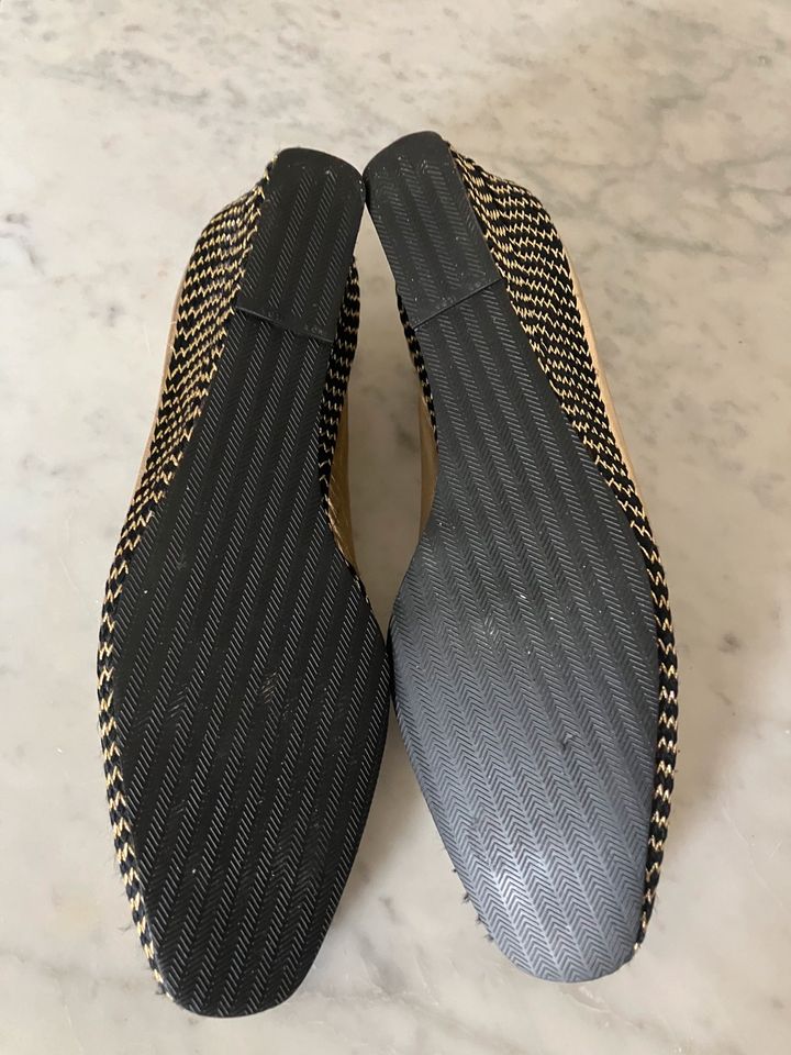Yves Saint Laurent Vintage Schuhe in Jübar