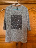 Pulli grau Sterne Glitzer Pailletten Jean Pascale Shirt Nordrhein-Westfalen - Hellenthal Vorschau