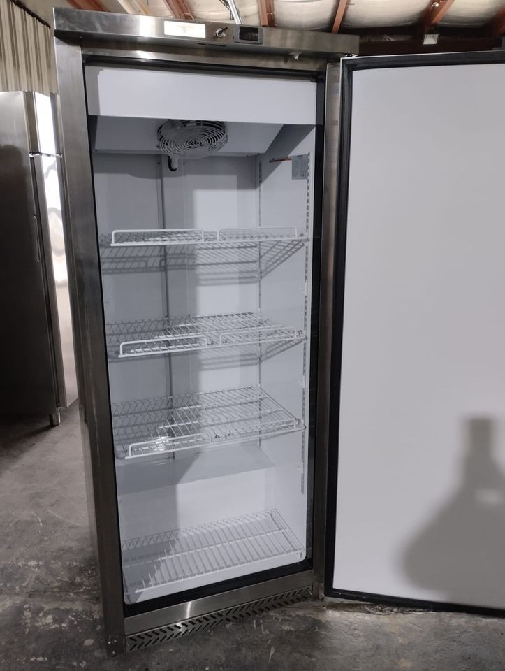 Kühlschrank Getränkekühlschrank Wildkühlschrank Umluftkühlschrank in Bettingen (Eifel)