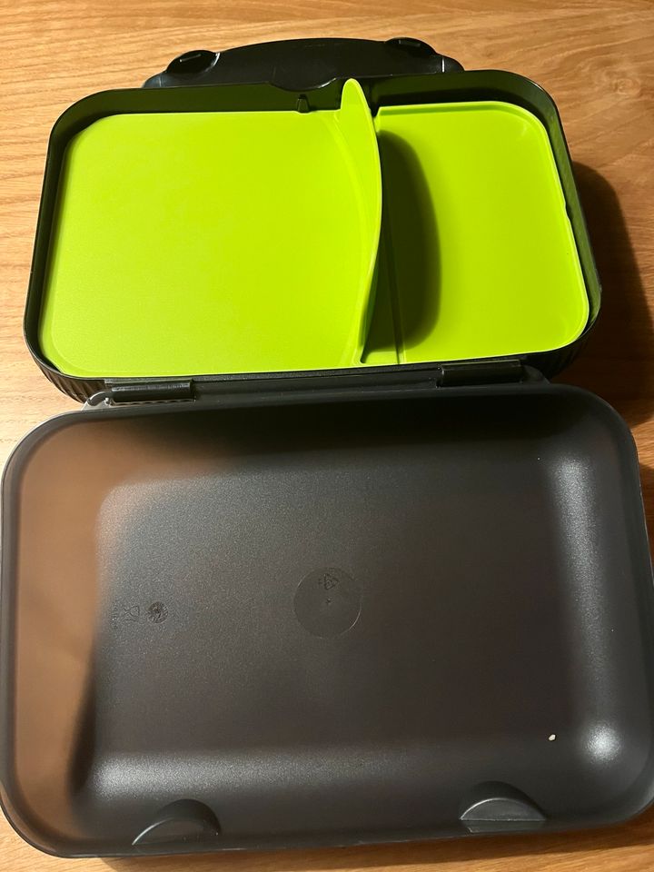 Tupperware Lunchbox schwarz NEU in Pfaffenhofen a.d. Ilm