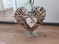 Deko-Herz mit integrierter Reagenzglas-Blumenvase Nordrhein-Westfalen - Senden Vorschau