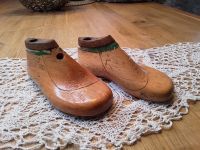Vintage Schuhleisten, ein Paar Kinderleisten aus Holz gr 20 Bremen - Blumenthal Vorschau