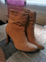 Velour Stiefeletten Gr. 41 Nude/leicht rose Hannover - Ricklingen Vorschau