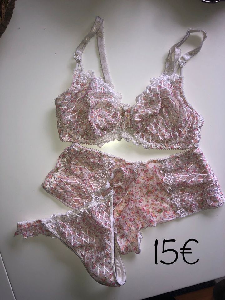 Diverse Dessous-Sets, BHs 36, 75C,70D,70E, Rabatt mgl in Herdecke