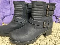 Damenstiefel Gr 42. NEU!  Farbe schwarz der Marke Graceland Hessen - Wabern Vorschau