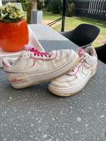 Nike AF1 für Mädels Größe 37,5 Niedersachsen - Dinklage Vorschau