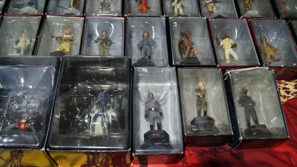 DeAgostini Star Wars Schachfiguren Serie 1 + 2 komplett in Lagerlechfeld