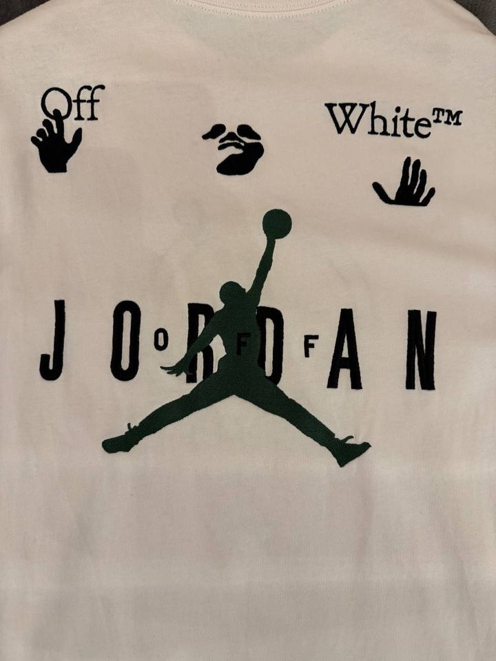 Off-white x Jordan Shirt in Berlin