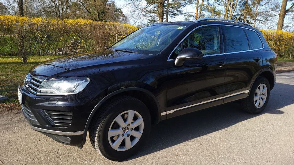 Volkswagen VW Touareg 2016 in Piding