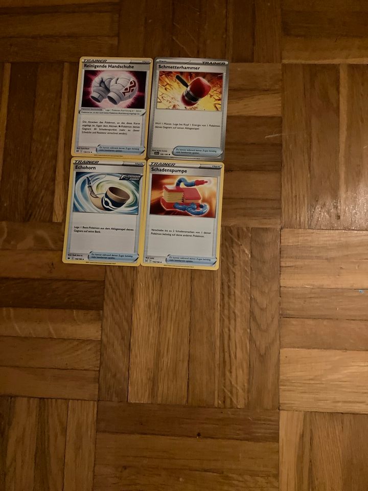 Pokémonkarten  Ausrüstung 4 Stück in Zorneding
