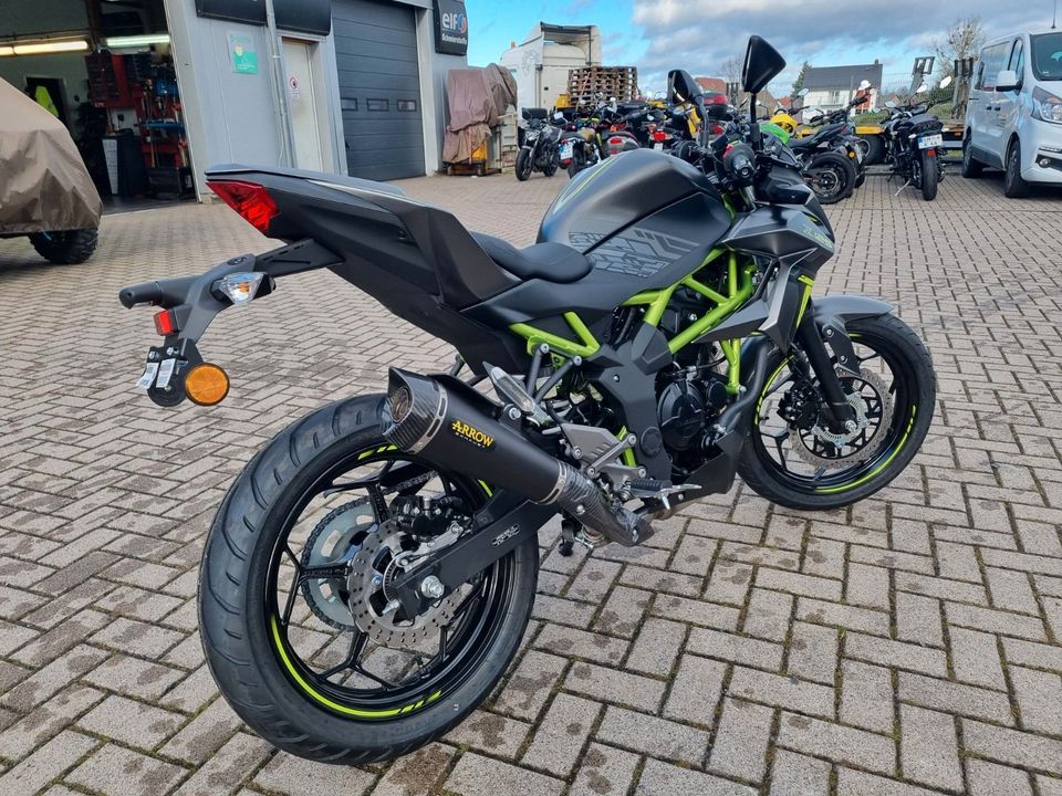 Motorrad Bike Kawasaki Z 125 ABS Performance 4 Jahre Garantie in Barchfeld