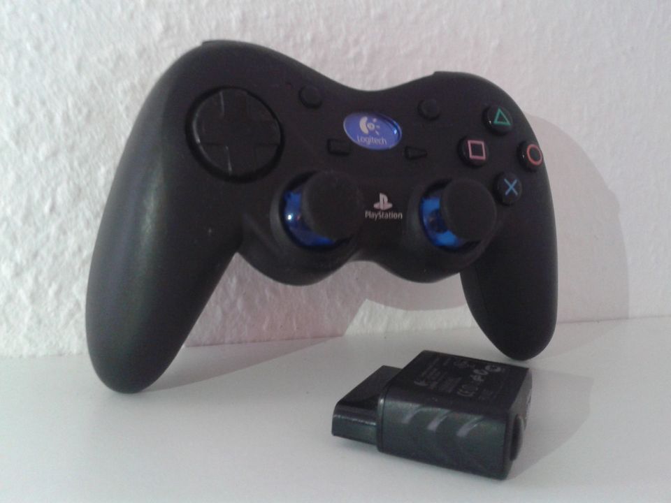 Logitech G-X2D11 PS2 PlayStation 2 Wireless Controller mit Dongle in Krefeld