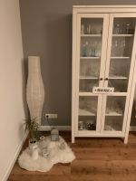 Hemnes Vitrine Glasvitrine Schrank Wohnzimmer Regal Schleswig-Holstein - Altenholz Vorschau